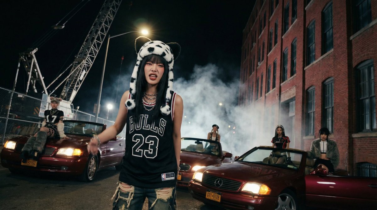 Fictional K-pop Artist Image Generation (Reference Based) 4