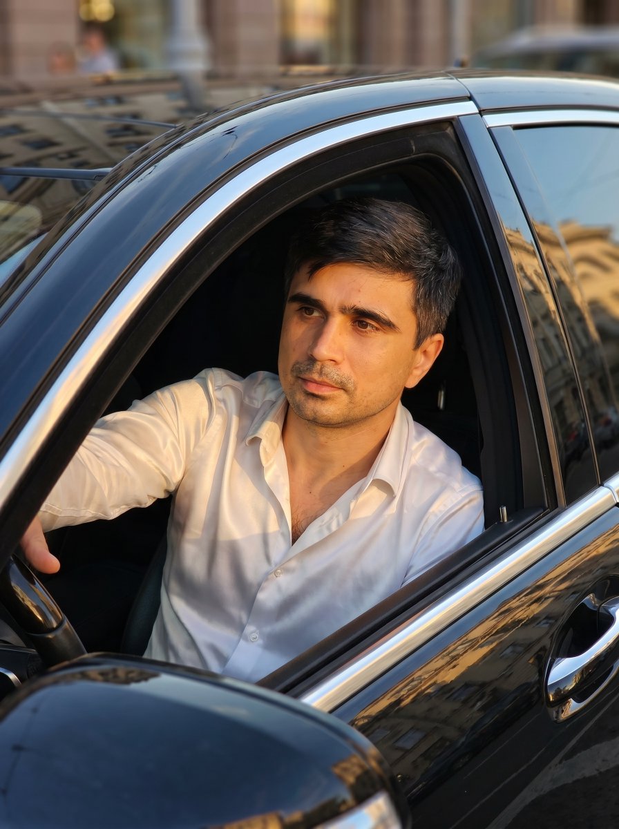 Luxury Penthouse and Car Editorial 2