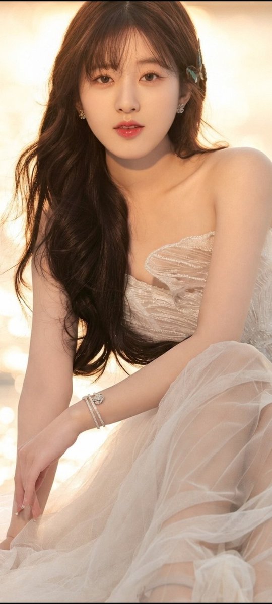 Zhao Lusi — Ethereal Mermaid Goddess Editorial Portrait 3