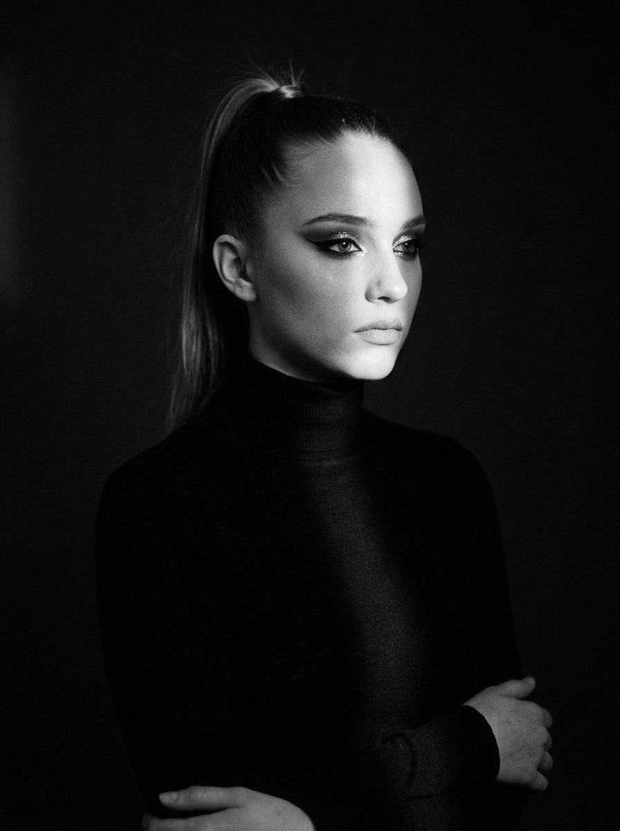 Dramatic Black and White Portrait Prompt