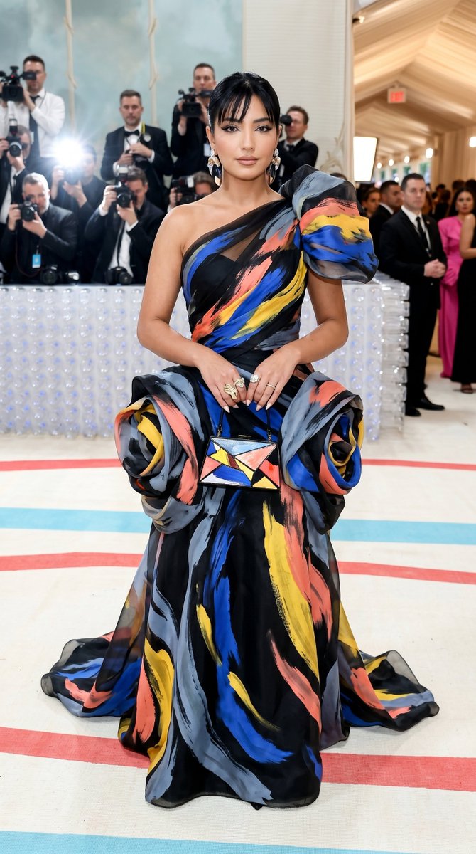 Met Gala Avant-Garde Couture Fashion 1